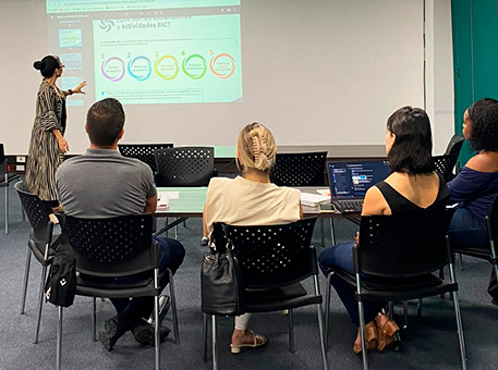 foto conoce mas sobre el progarma empresas